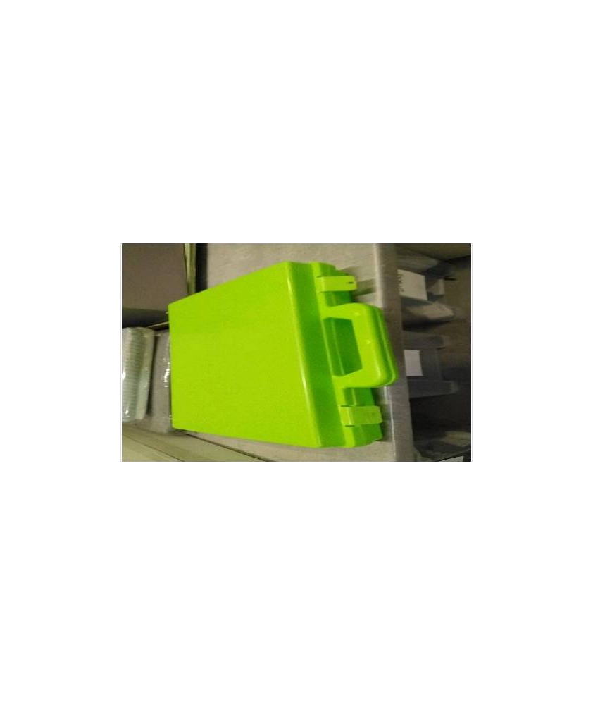 MALLETTE PLASTIQUE VERTE 