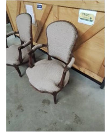 CABRIOLET BOIS ASSISE ET DOSSIER CAPITONNÉ TISSU TAUPE STYLE RÉGENCE 