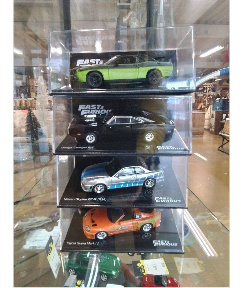 VOITURE 1:43