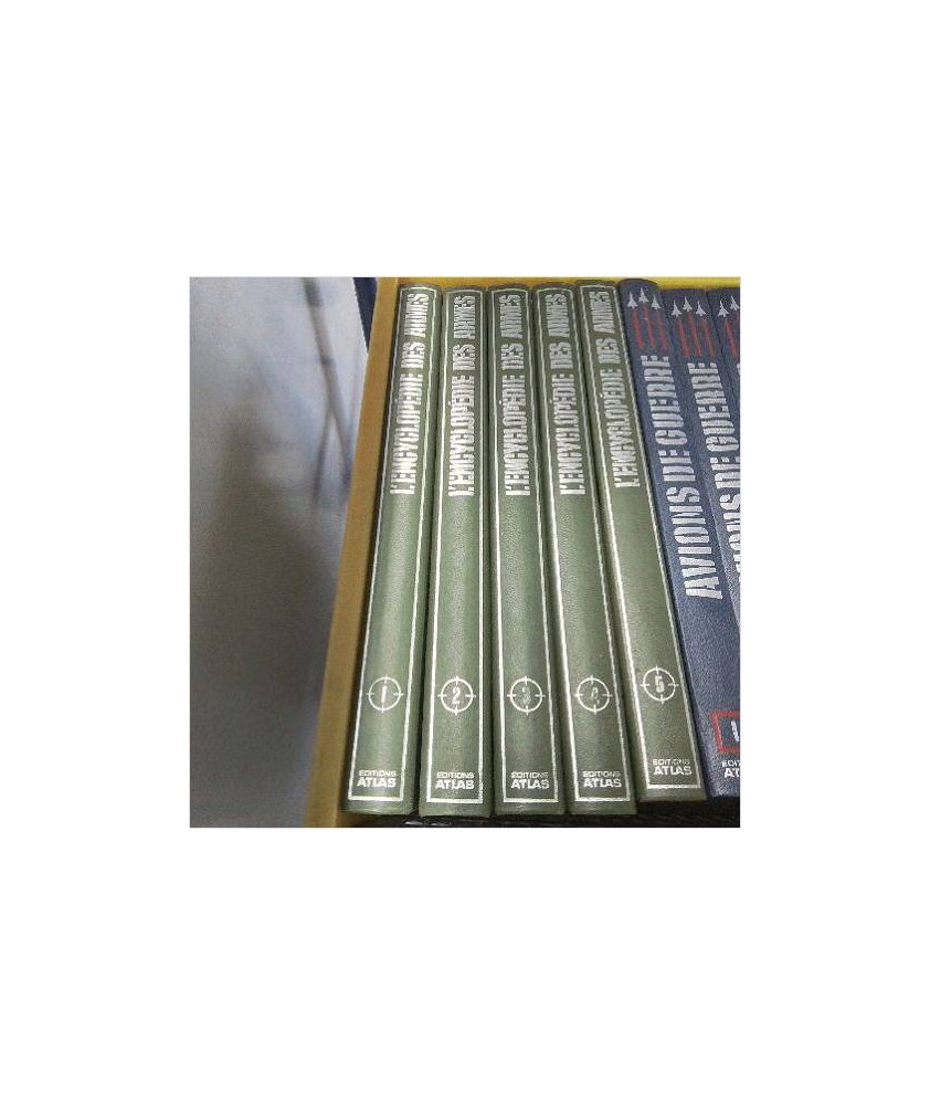 LIVRE ENCYCLOPEDIE DES ARMES