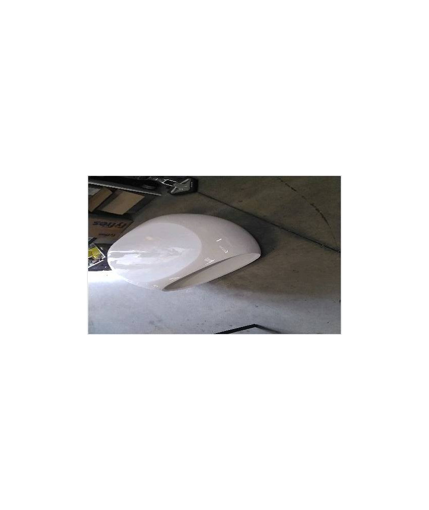 TABLE BASSE GALET / LAQUEE