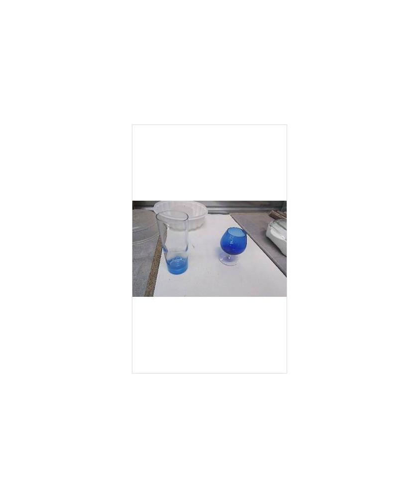VERRE BLEU