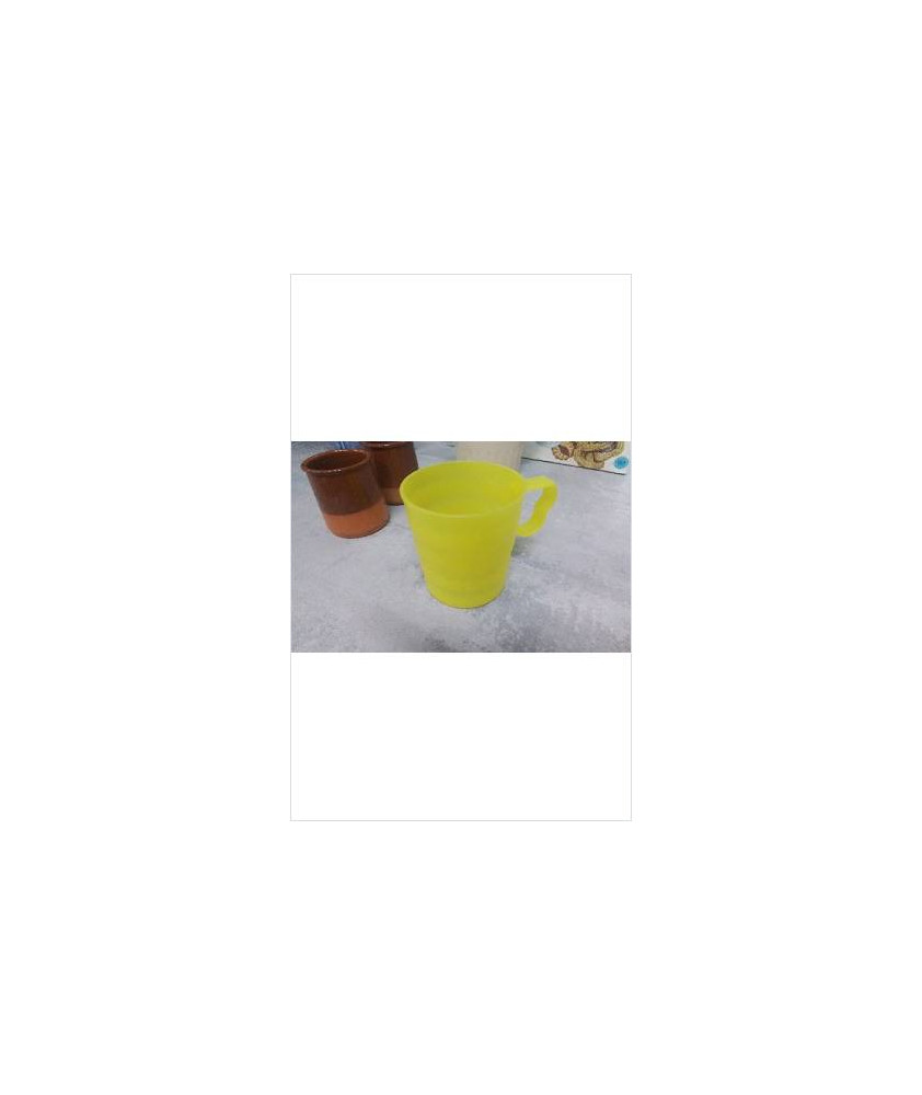 TASSE PLASTIQUE JAUNE