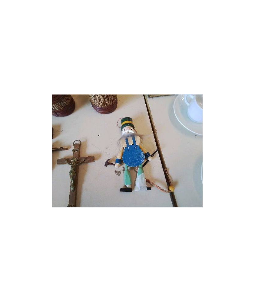 PETITE MARIONNETTE 