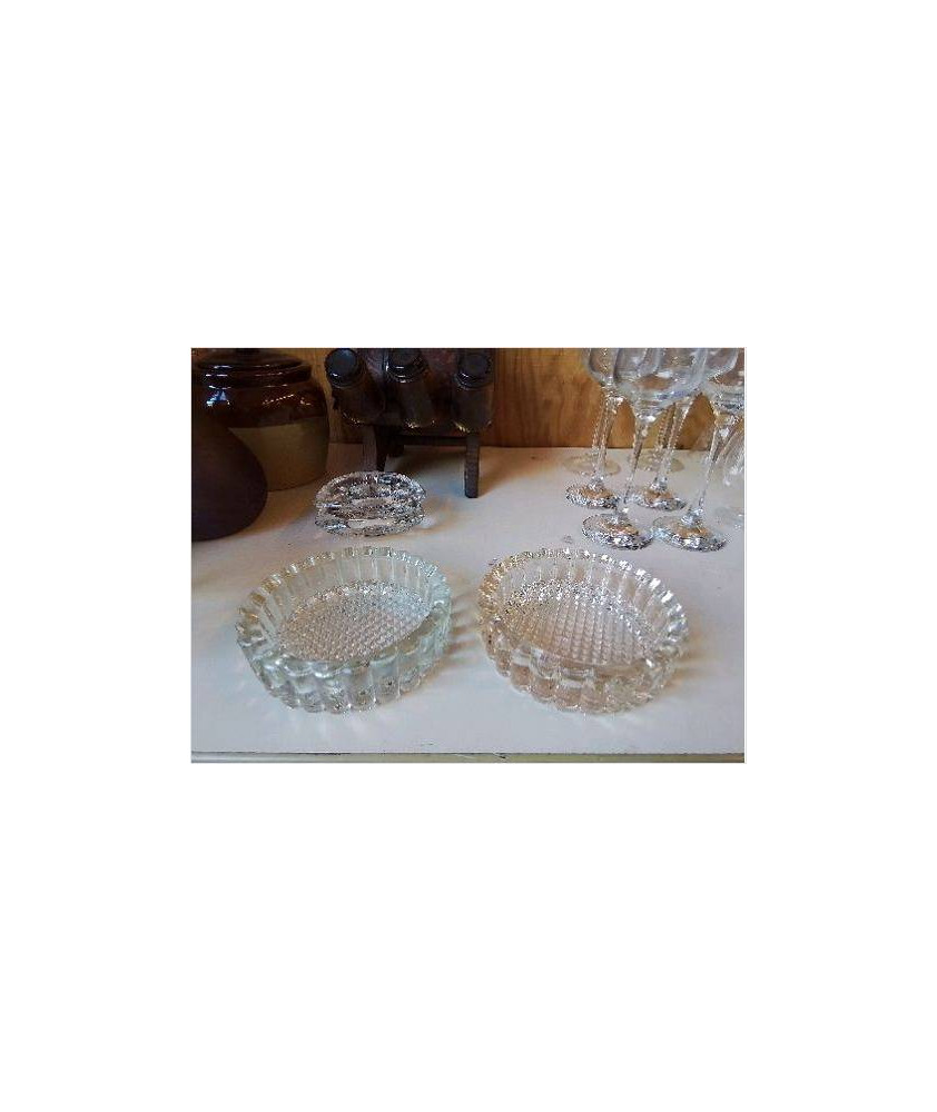DESSOUS DE PIED DE TABLE 