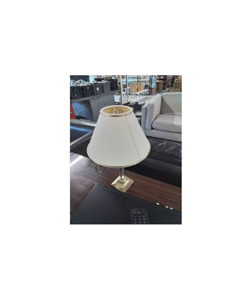LAMPE A POSER PIED MÉTAL AJ ECRU LISERÉ DORÉ 