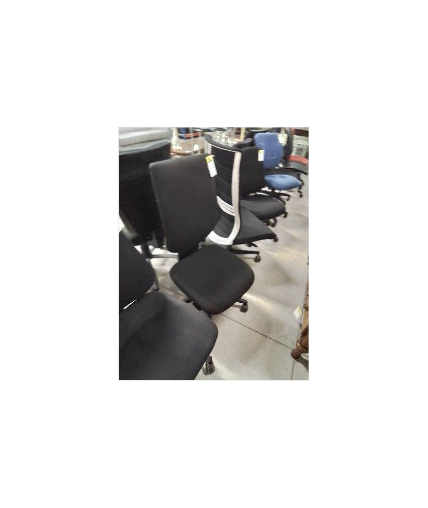 CHAISE DE BUREAU A ROULETTES RÉSINE ET TISSU NOIR 