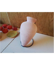 VASE ROSE AVEC SON SOCLE 