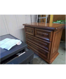 COMMODE EN CHÊNE DE STYLE RUSTIQUE