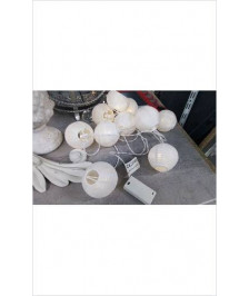 GUIRLANDE A PILES BOULES PAPIER 