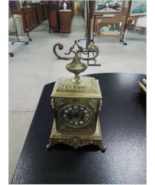 PENDULE  BRONZE AUX MASCARONS  MARTI & CIE XIXE EN L ETAT 