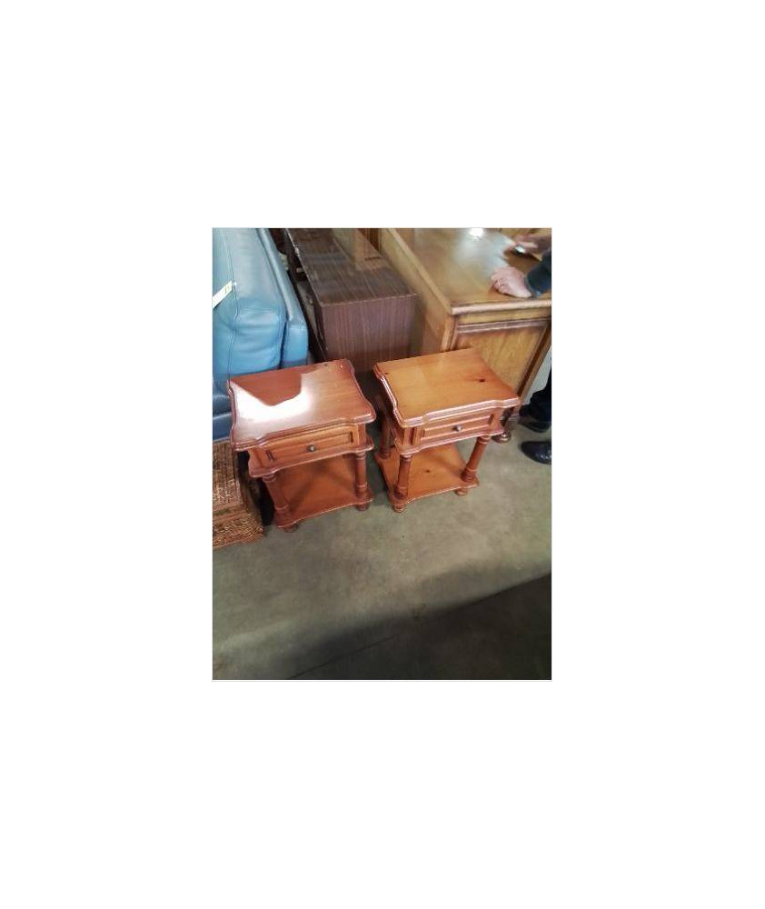 PAIRE DE CHEVETS  A COLONNES STYLE REGENCE 1 TIROIR