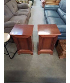 PAIRE DE CHEVETS STYLE LOUIS PHILIPPE 1 PORTE