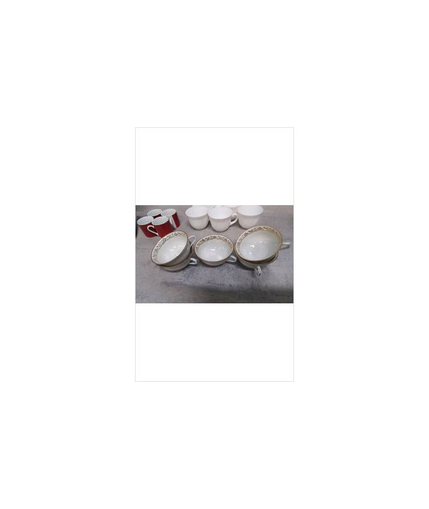 TASSE A CAFE PORCELAINE LE LOT