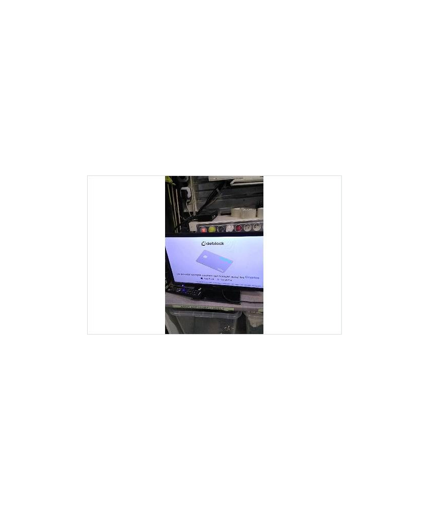 ECRAN PROLINE 43CM NON HD