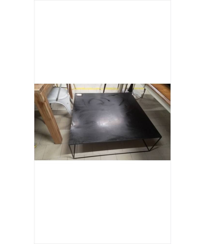 TABLE BASSE METAL CARRE NOIR