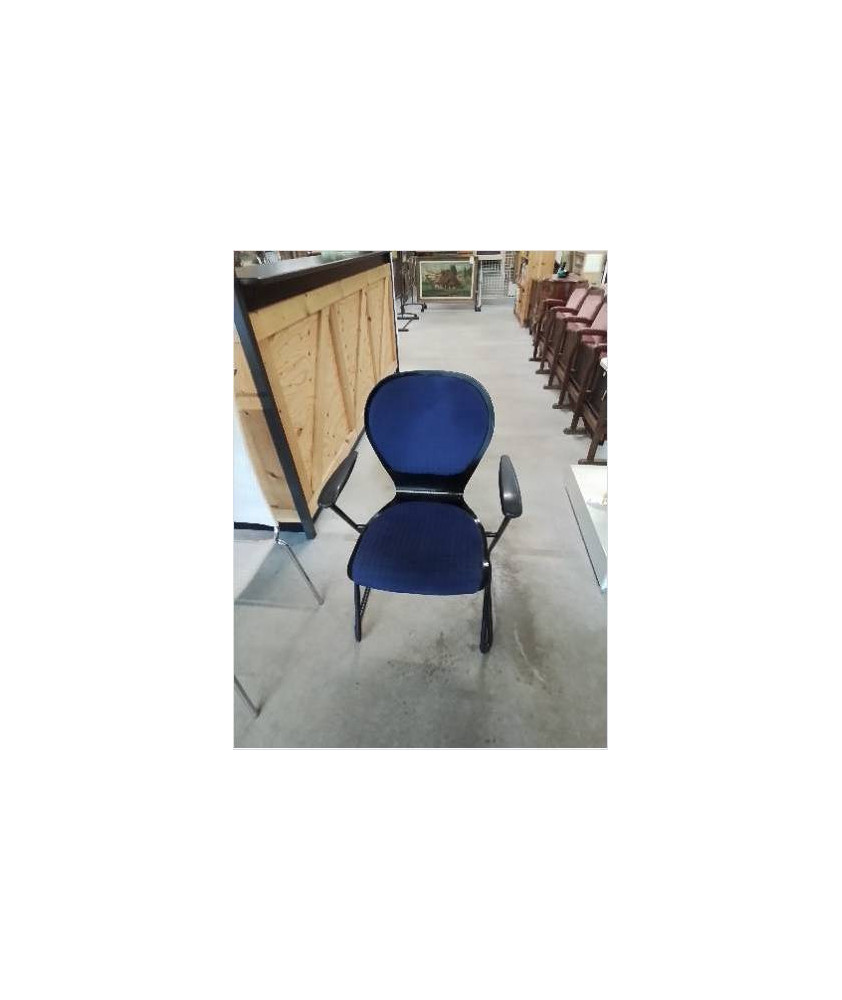 FAUTEUIL DE BUREAU LEHNE MARTIN STOLL ASSISE ET DOSSIER TISSU BLEU PIÈTEMENT MÉTAL NOIR FAUTEUIL DE BUREAU LEHNE MARTIN STOLL ASSISE ET DOSSIER TISSU BLEU PIÈTEMENT MÉTAL NOIR