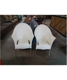 PAIRE DE FAUTEUILS LORD YO ATLANTIDE COLLECTION PHILIPPE STARCK EDITION DRIADE COQUE RÉSINE ECRUE PI