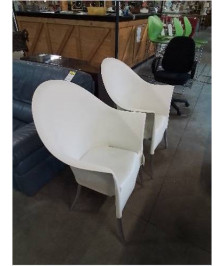 PAIRE DE FAUTEUILS LORD YO ATLANTIDE COLLECTION PHILIPPE STARCK EDITION DRIADE COQUE RÉSINE ECRUE PI