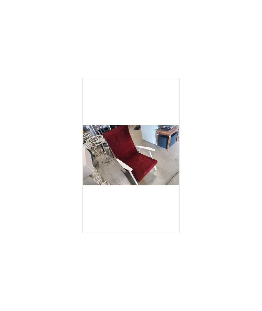 FAUTEUIL BORDEAUX EN LETAT 