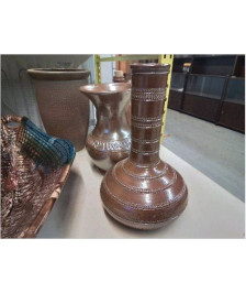 VASE EN CERAMIQUE