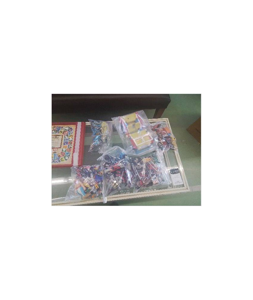 SACHET DE JOUETS 