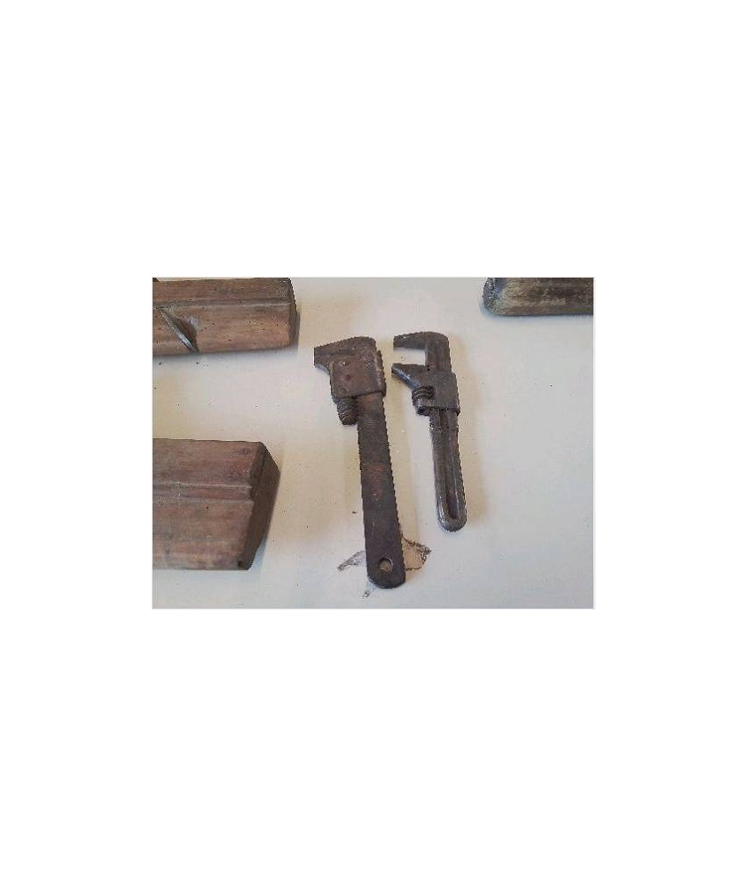 PETITE CLEF A MOLETTE ANCIENNE