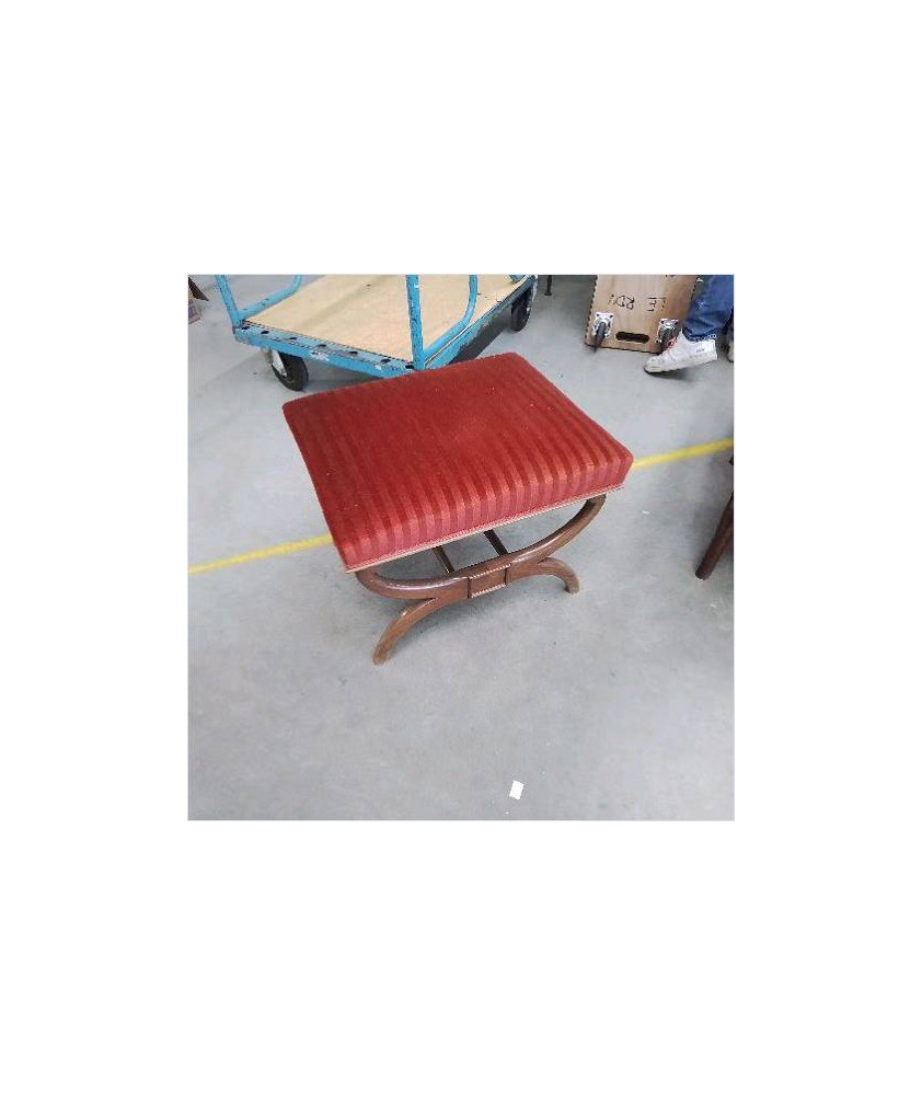 REPOSE PIEDS TISSU ROUGE