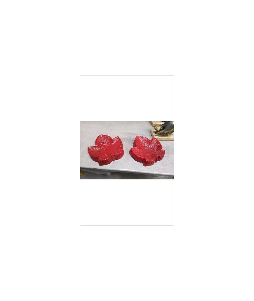CENDRIER OPALINE FEUILLE ROUGE 