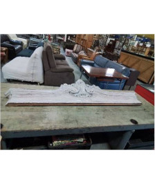CORNICHE BOIS SCULPTÉ PEINT BLANC STYLE RÉGENCE 148X38