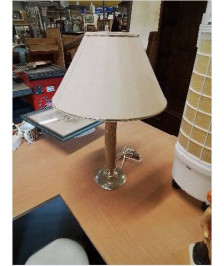 LAMPE COLONNE MÉTAL AJ ECRU LISERÉ MÉTAL DORÉ 