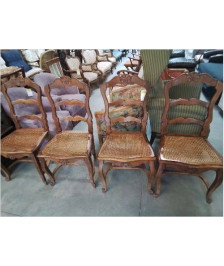 4 CHAISES BOIS CANNE A ENTRETOISE STYLE REGENCE COQUILLE 