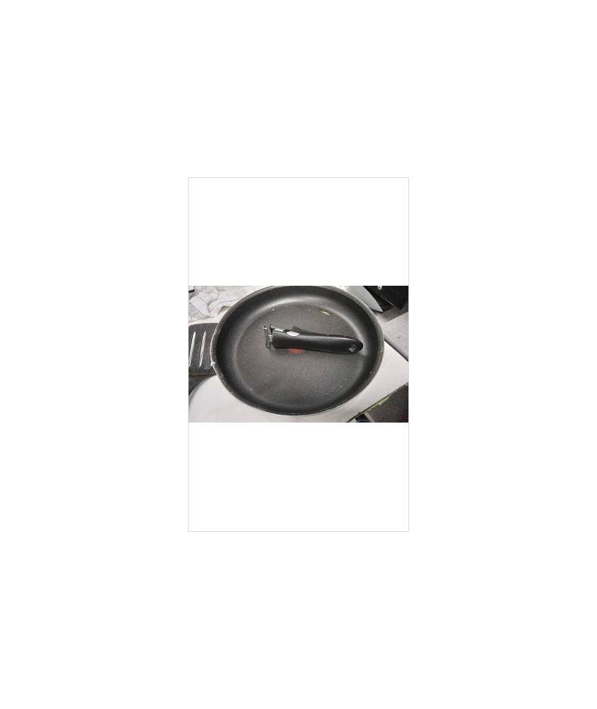 SAUTEUSE + POIGNEE 