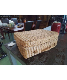 VALISETTE EN RAFFIA