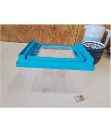 PETIT BOITE DE TRANSPORT POUR POISSON 