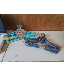 LOT DE 10 CEINTRES 