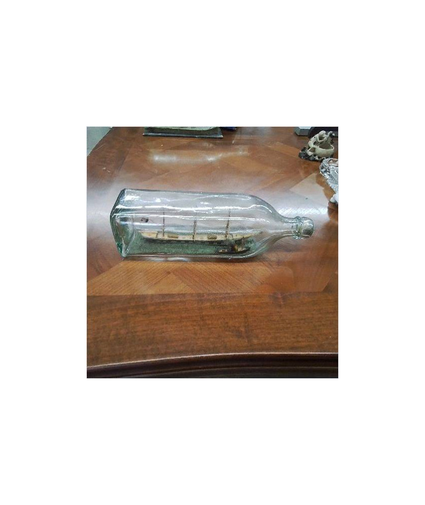 BOUTEILLE BATEAU SOUS VERRE