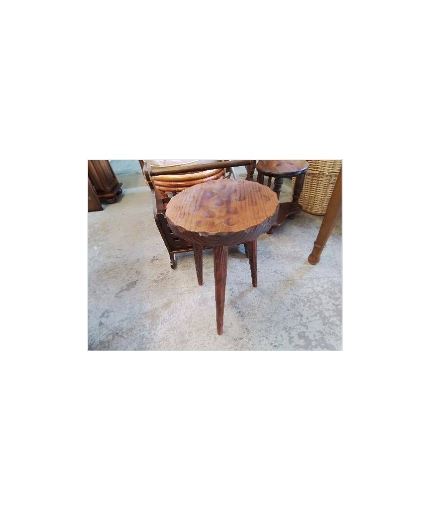 TABOURET RUSTIQUE