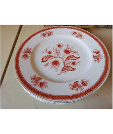 LOT DE 4 ASSIETTES EN PORCELAINE 