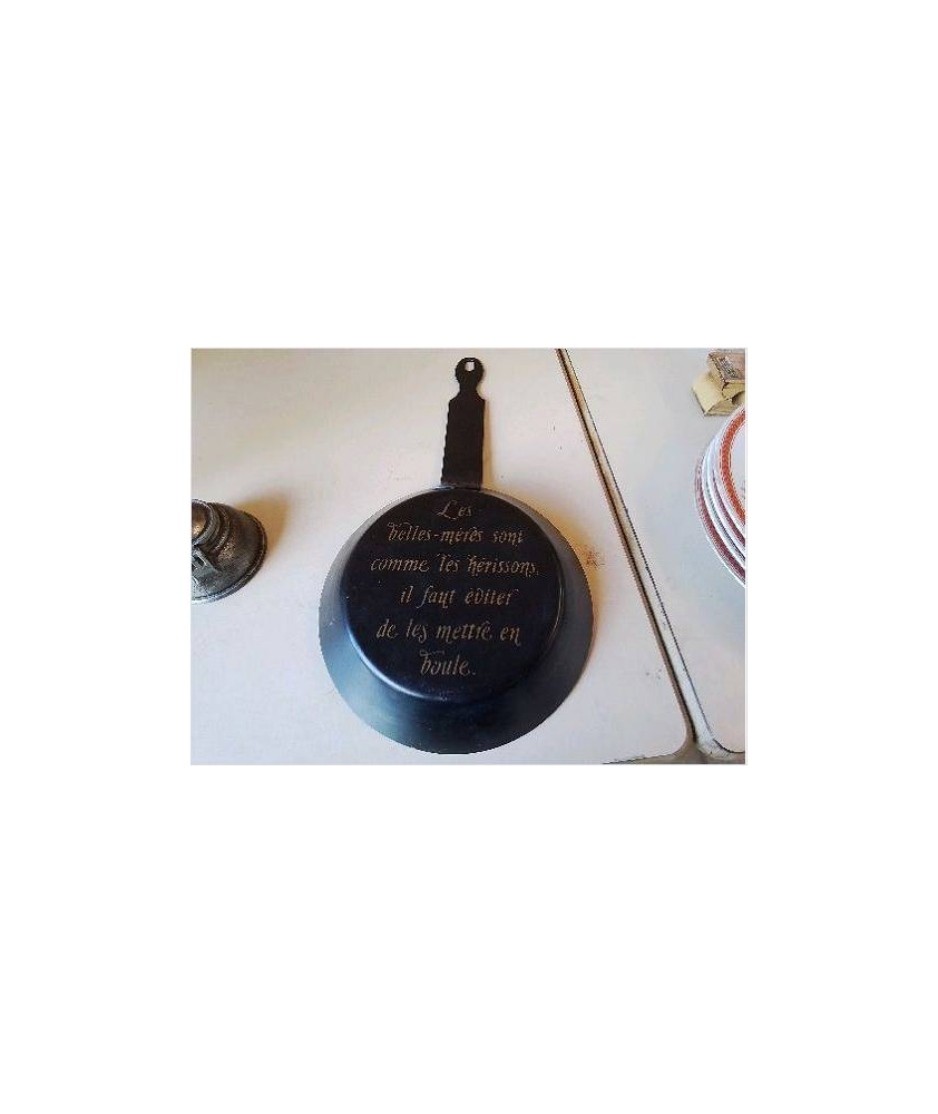 POELE DECORATIVE