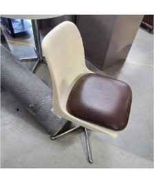 CHAISE VINTAGE COQUE