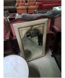 MIROIR RECTANGULAIRE CINTRÉ BOIS ECRU MOULURÉ 