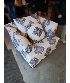 FAUTEUIL COTTAGE ANGLAIS ELLIOTT TISSU ECRU ET BLEU PIEDS TOUPIES  BOIS 