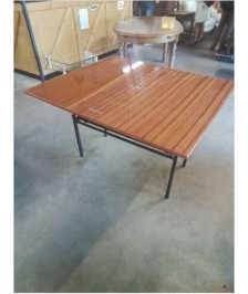 TABLE PORTE FEUILLE MONTE ET BAISSE PIÈTEMENT FER FORGÉ PLATEAU BOIS ANNÉES 60
