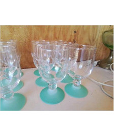 LOT DE 6 VERRES A PIEDS 