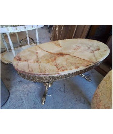 TABLE DE SALON ONYX ET ET LAITON STYLE LOUIS XVI 