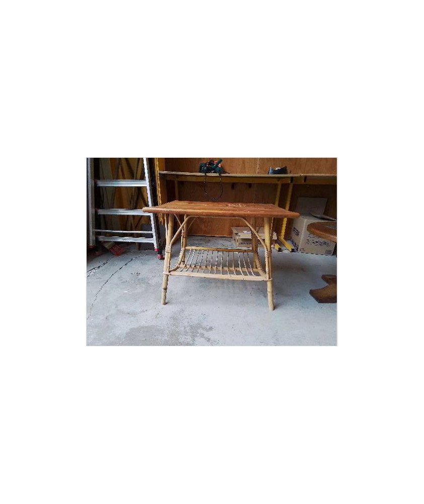 TABLE DE SALON EN ROTTIN