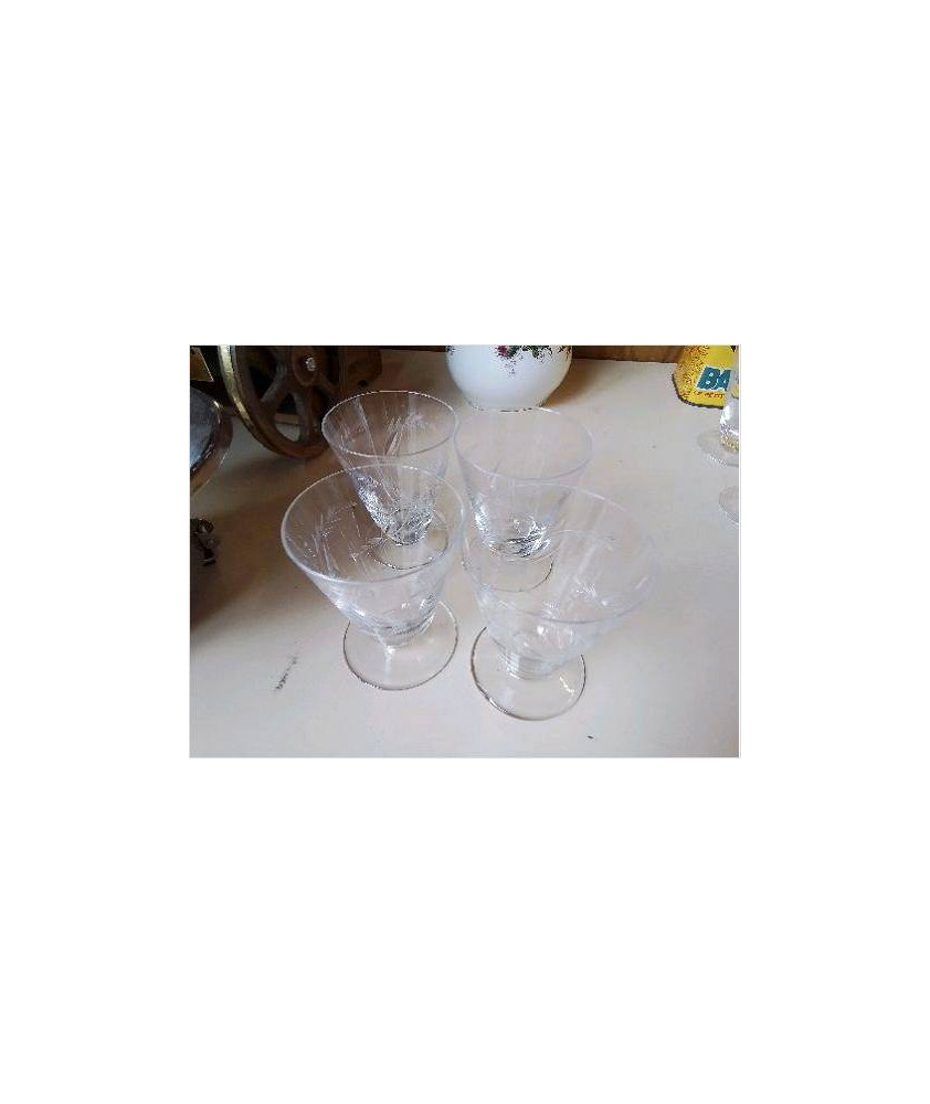 LOT DE 4 VERRES EN CRISTAL DE LORRAINE