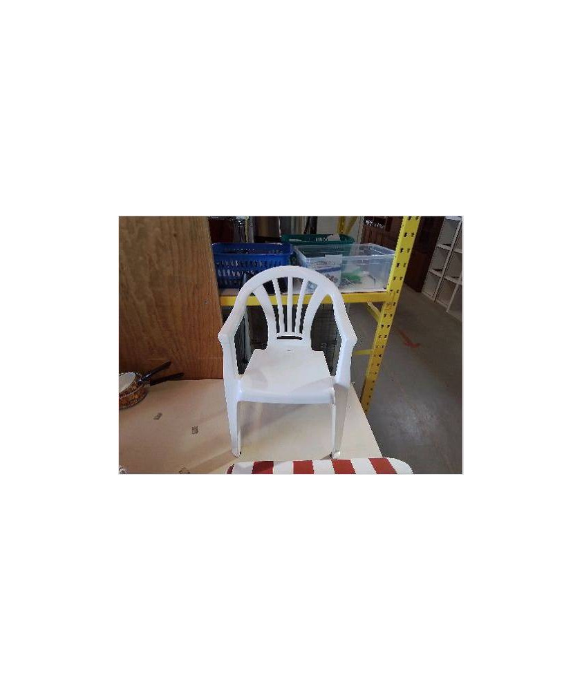 PETITE CHAISE POUR ENFANT 