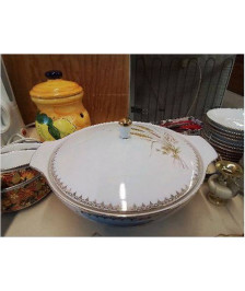 SOUPIÈRE EN PORCELAINE 